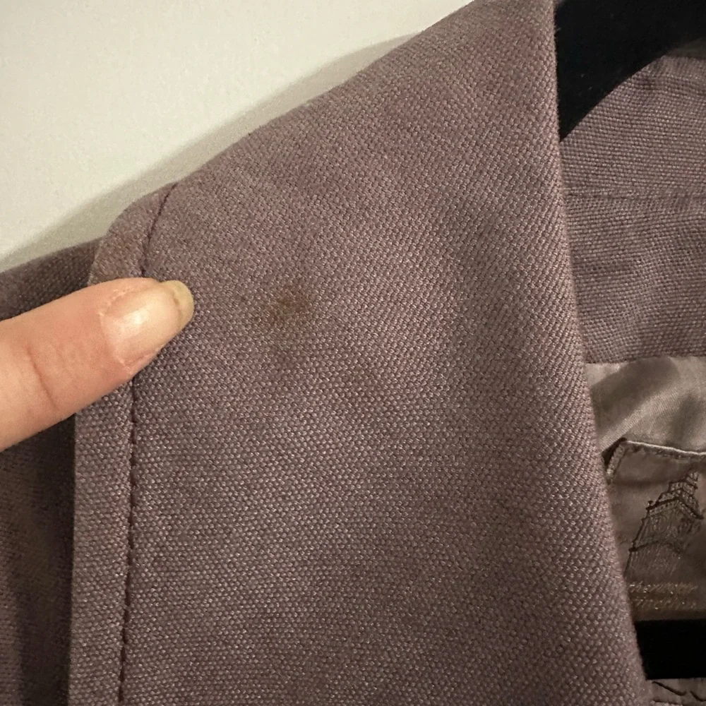 VINTAGE London Fog Trenchcoat. Button Front - Picture 3 of 5